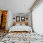 Casa Colore Boutique House מלון