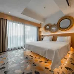 Casa Colore Boutique House מלון