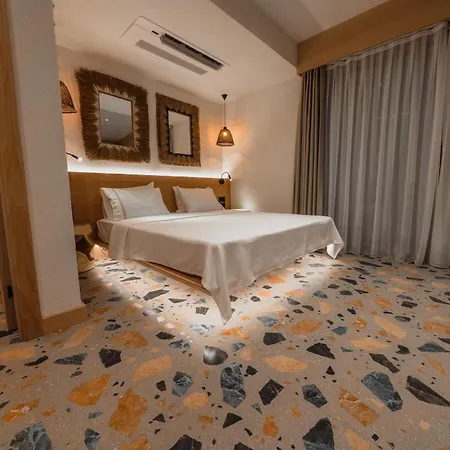 מלון Casa Colore Boutique House *