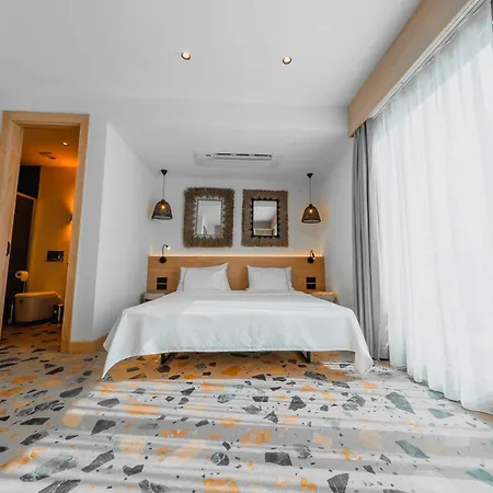Casa Colore Boutique House מלון