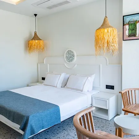 מלון Casa Colore Boutique House *