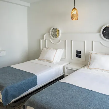 מלון Casa Colore Boutique House *